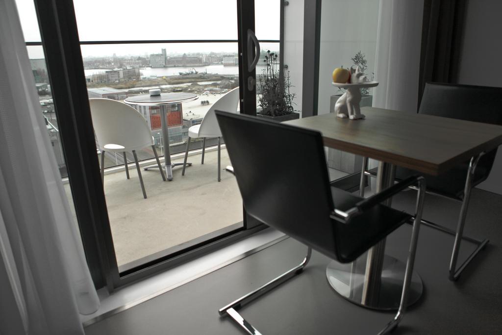 Black Jack Suites Amsterdam Exterior photo